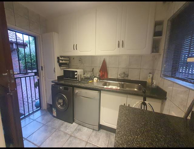 3 BEDROOM HOUSE RENTED IN GARSFONTEIN